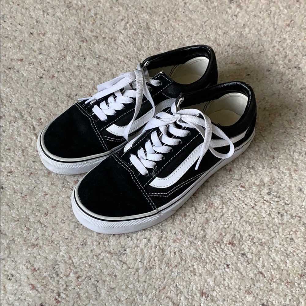 COPY - black old school vans